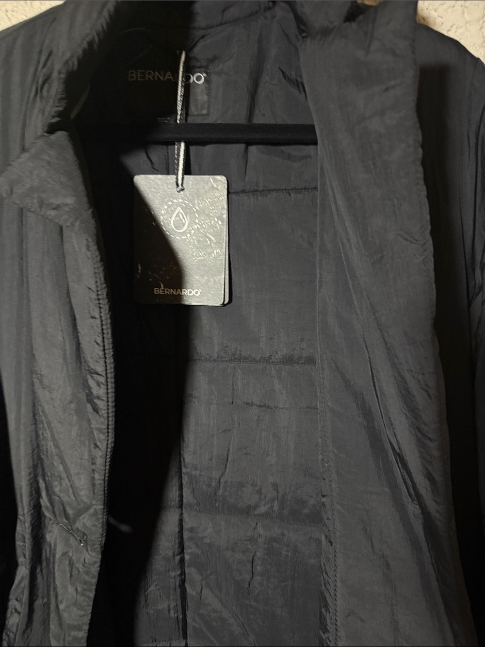 Bernardo Black Lightweight Single-Button Long Trench Coat NWT - Picture 3 of 6